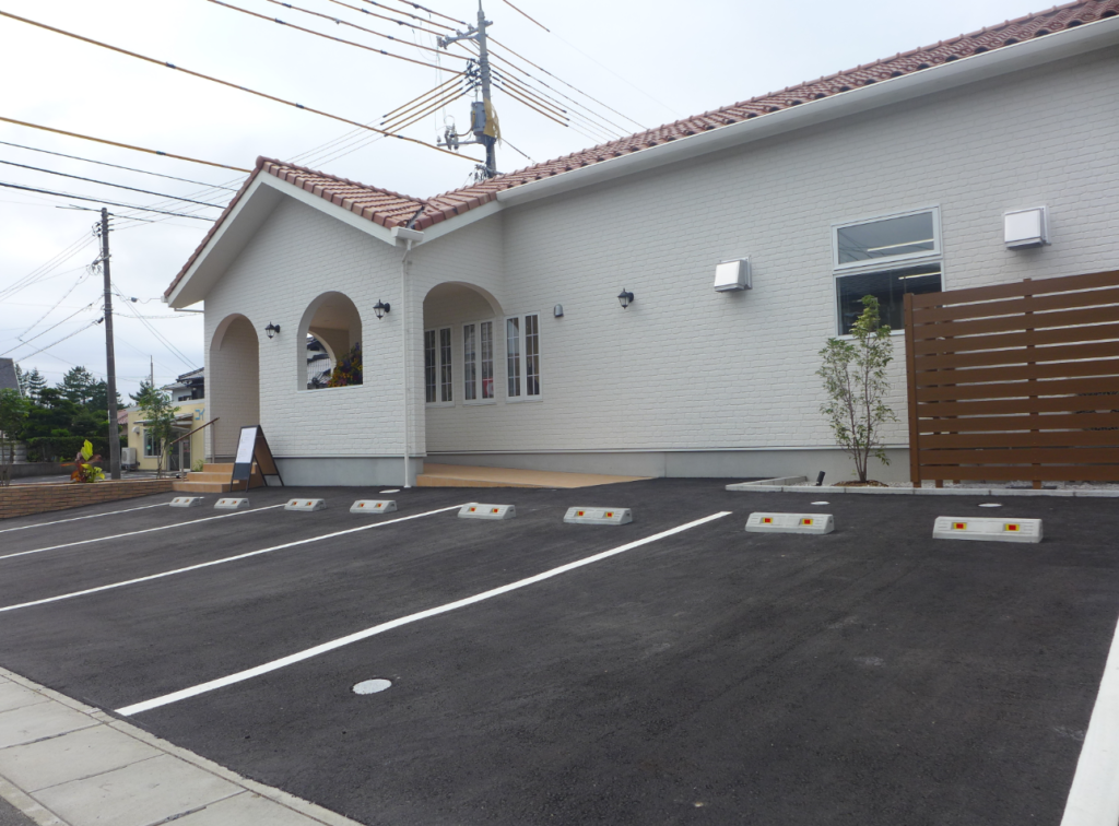 気高　店舗併用住宅
